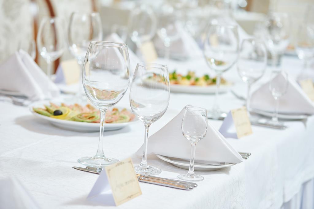 Victoria Hotel Na Zamkovoy Mińsk Zewnętrze zdjęcie