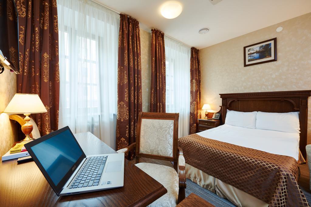 Victoria Hotel Na Zamkovoy Mińsk Zewnętrze zdjęcie