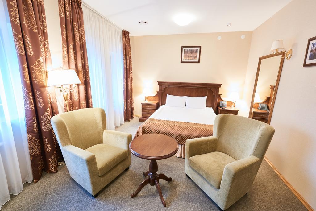 Victoria Hotel Na Zamkovoy Mińsk Zewnętrze zdjęcie